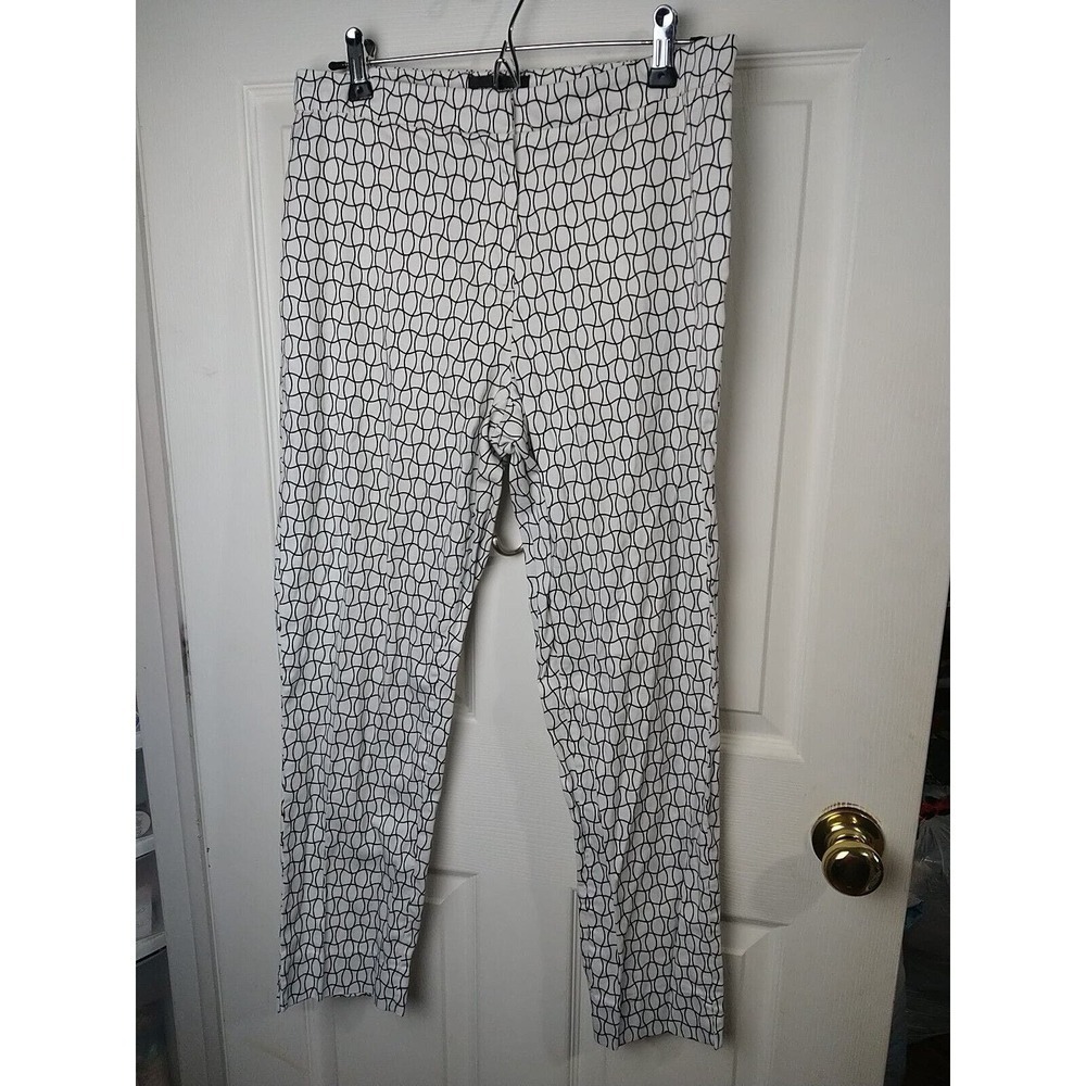 Focus 200 Black White Casual Ankle Flat Front Pants. Size 8